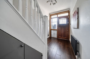 Entrance hall- click for photo gallery